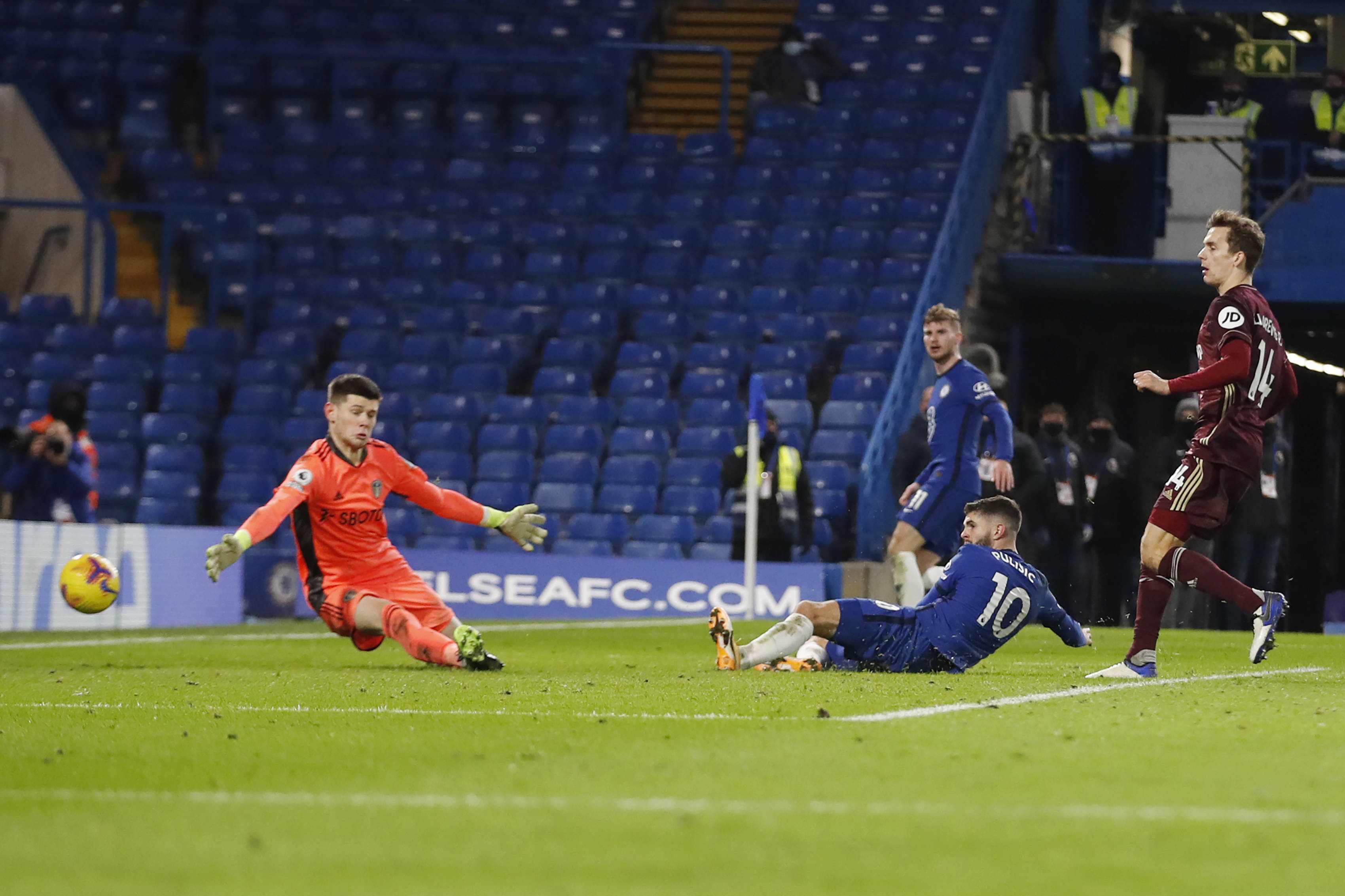 年轻中锋 年轻中锋